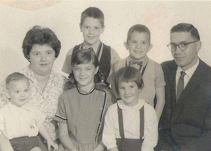 1013262_10151827486670452_659106376_n